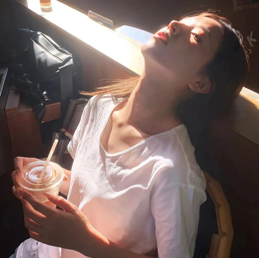 干柴烈火情