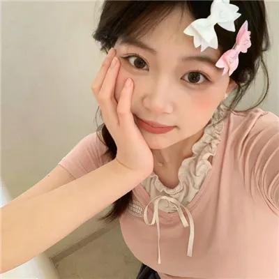 俏探女娇娃